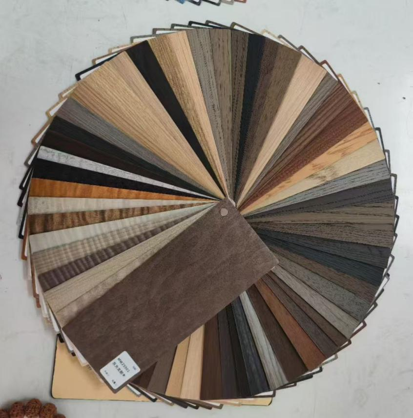 การตกแต่งพื้นผิวประตูสแตนเลส: การวิเคราะห์ความเป็นไปได้ของการติดฟิล์มลายไม้